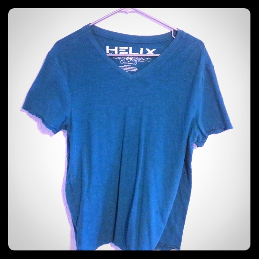 Helix - Turquoise short-sleeved v-neck